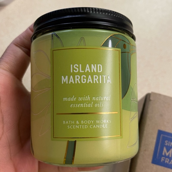 NWT Bath & Body Works Single Wick Candle ISLAND MARGARITA - Picture 2 of 3